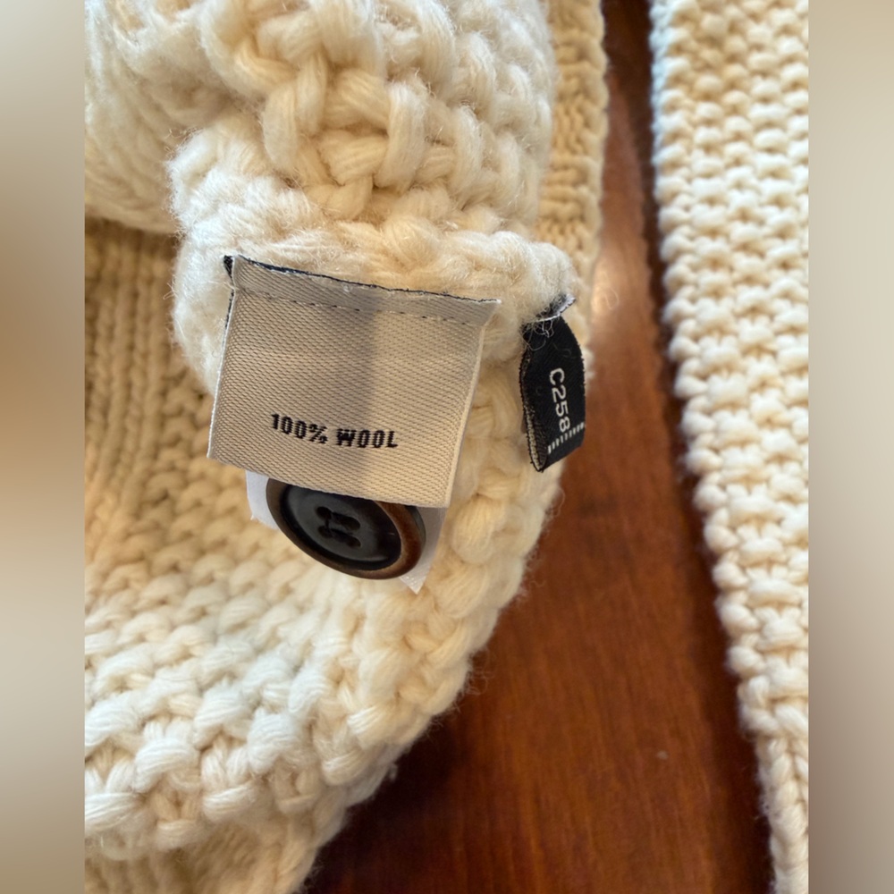 Jack Spade NWT Cream Cable Knit Sweater Size Small - Picture 3 of 6